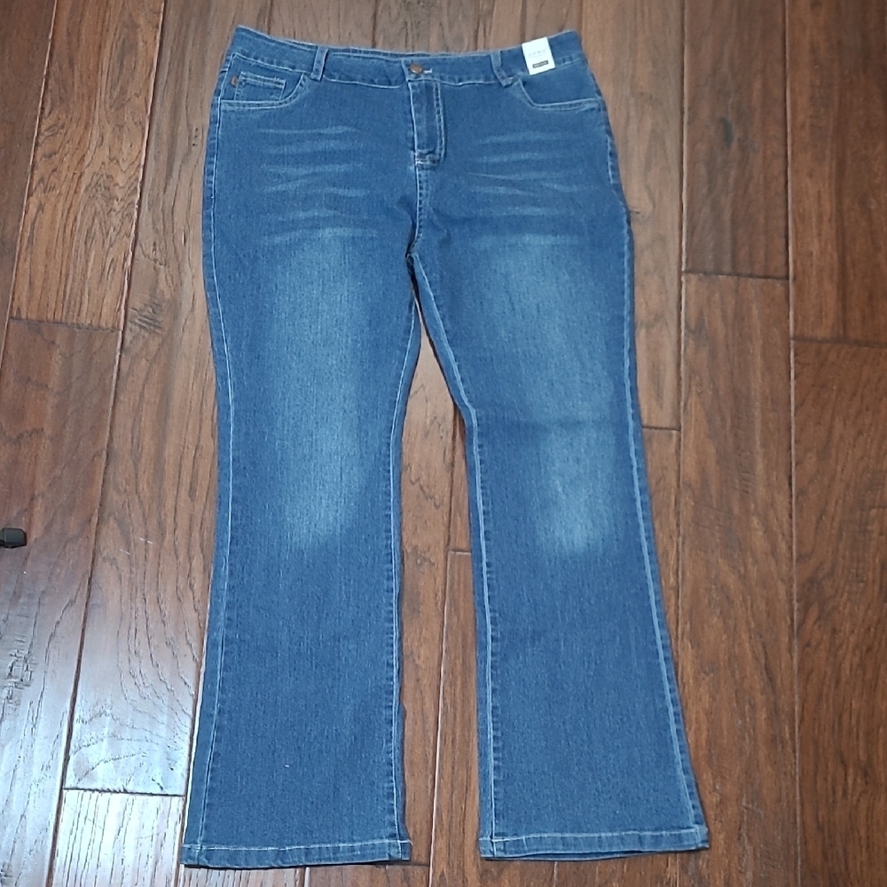 NWT Judy Blue Mid-Rise Boot Cut Jeans size XL